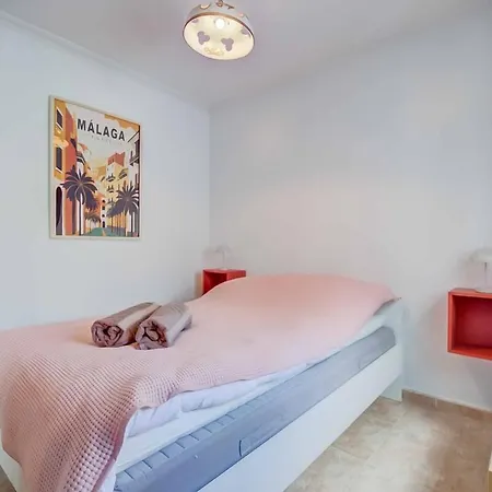 125- Beautiful Andalusian House With Private Patio La Cala De Mijas