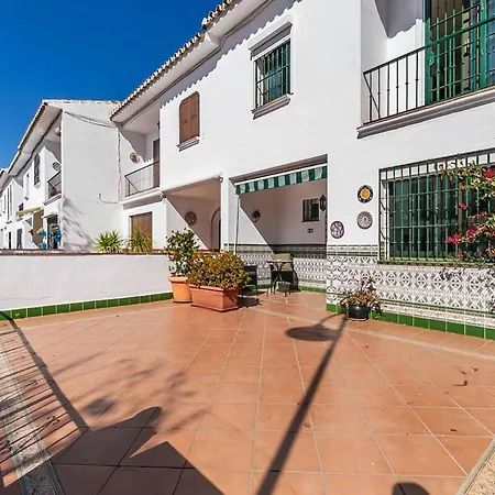 125- Beautiful Andalusian House With Private Patio Сasa de vacaciones La Cala De Mijas